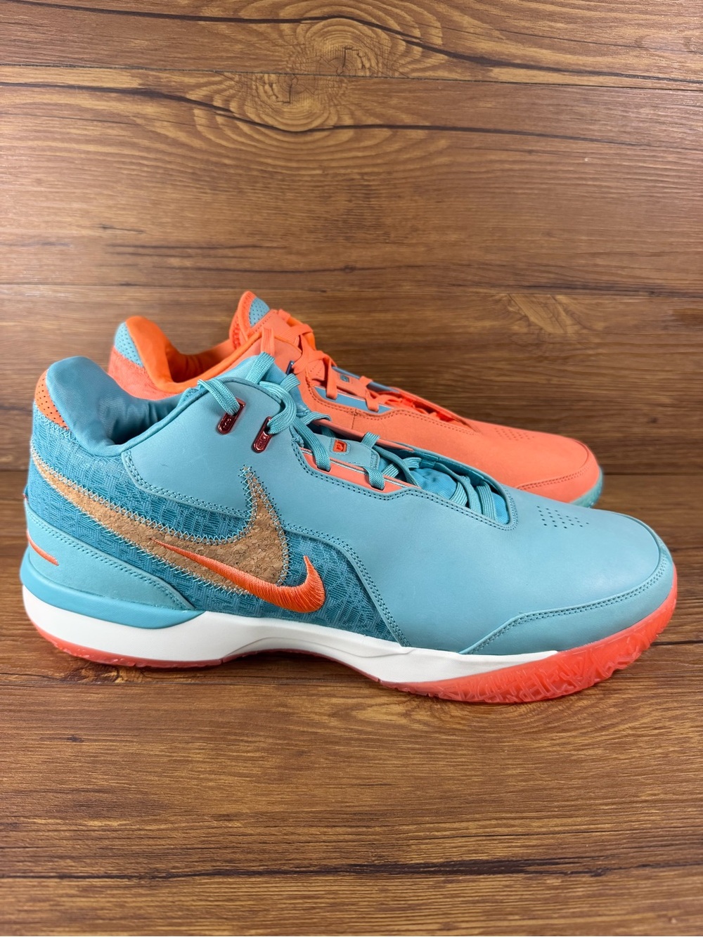 Nike LeBron James AMPD South Beach‎ Men's 17 Blue Coral Basketball FJ1566-401